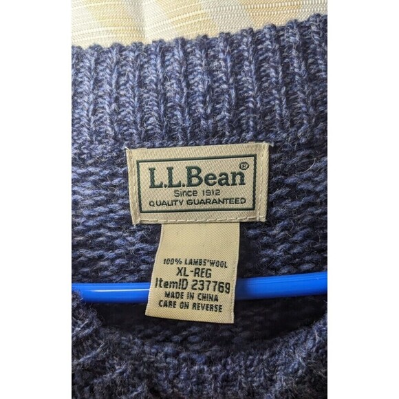 L.L.Bean  Wool Knit Sweater Blue Crewneck Made in USA XL - Picture 4 of 7